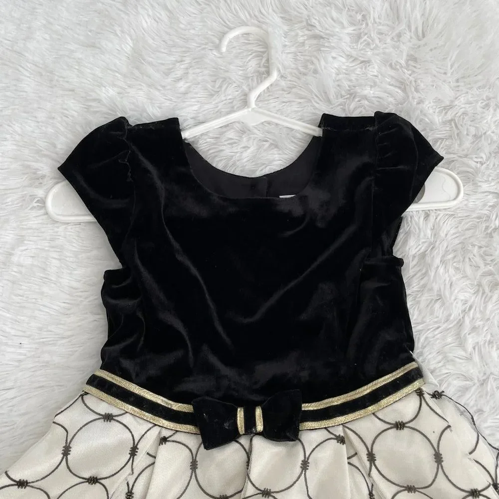 Girls Jona Michelle Black and White Formal Dress Size 8